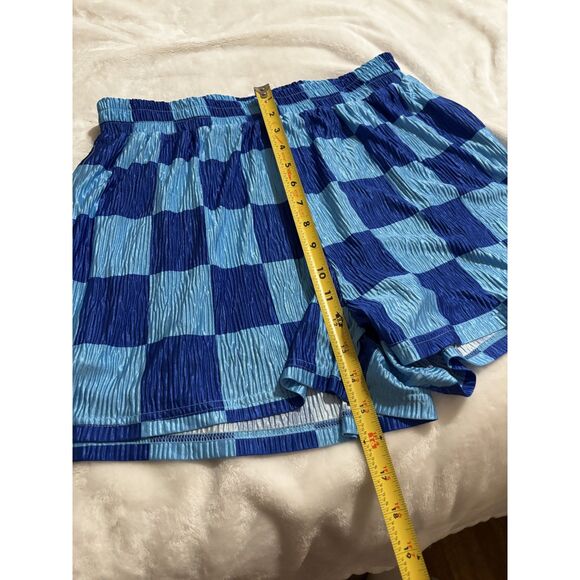 Bad Boys & Belles Blue Trendy Checkered Crinkle Shorts Size L Elastic Waist - Picture 4 of 6